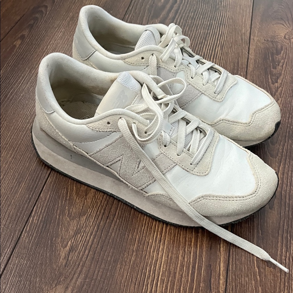 New Balance Cream/Grey and White Sneakers